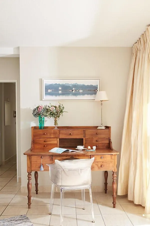 Un Appartement Penthouse D'Exception Sur Le Port De Vannes Apartment