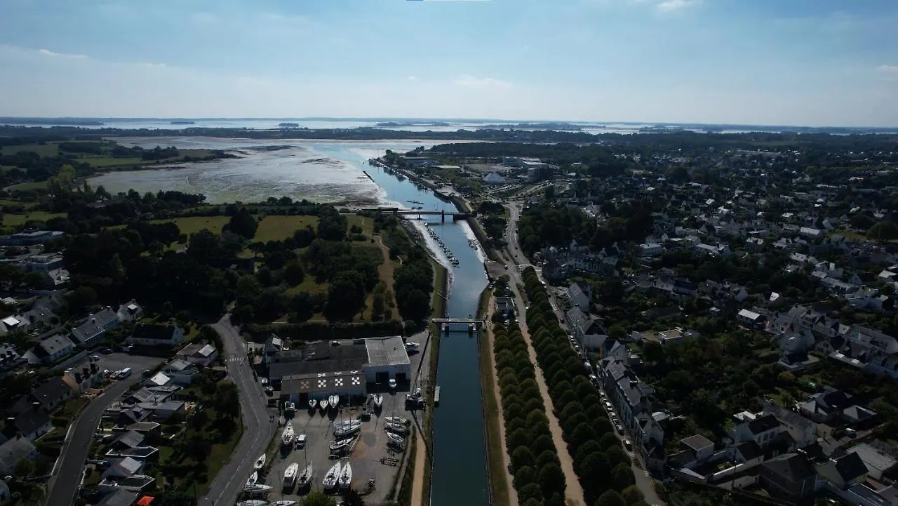 Apartment Un Appartement Penthouse D'Exception Sur Le Port De Vannes